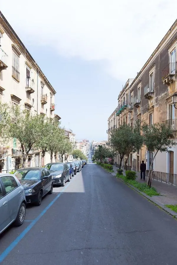 Daire Apartament Ciraulo Catania Centro Storico İtalya
